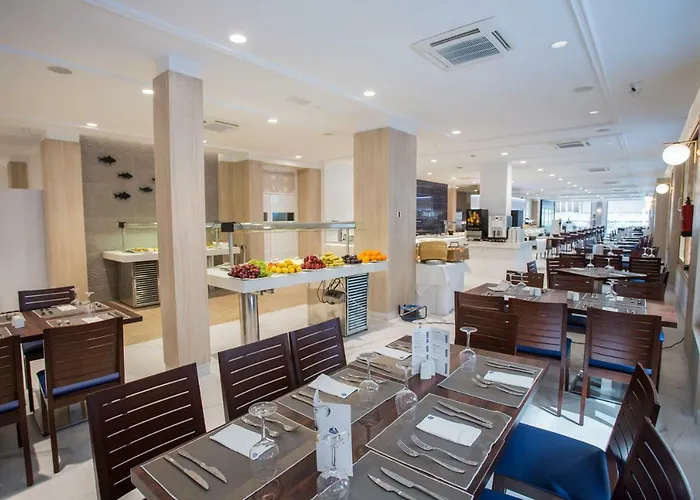 Voramar Ξενοδοχείο 4*