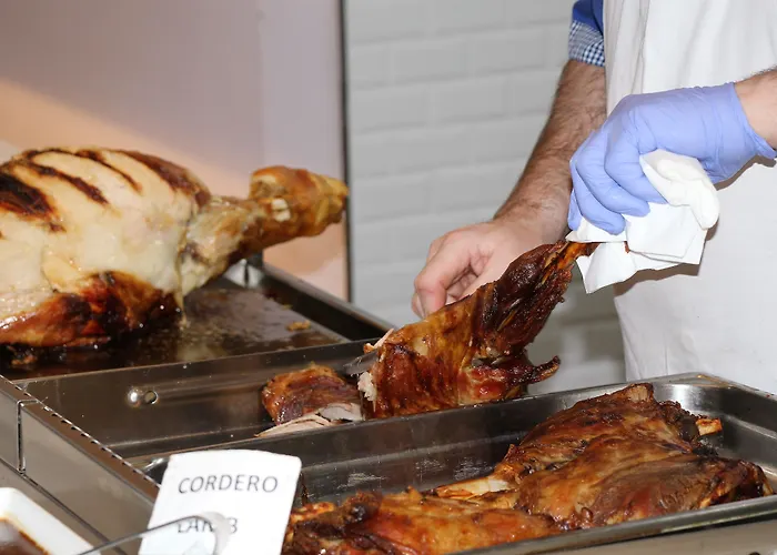 Voramar 4* בנידורם